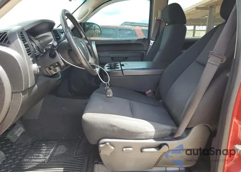 2013 Chevrolet Silverado C1500 Lt from USA, damaged, VIN 3GCPCSE09DG248565